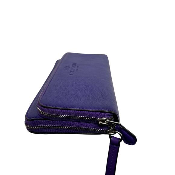 Coach Pebble Leather Deep Purple Double Accordion Zip Wallet w/ Wrist Strap - Picture 8 of 16